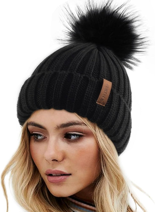 Beanie W/Puff Ball